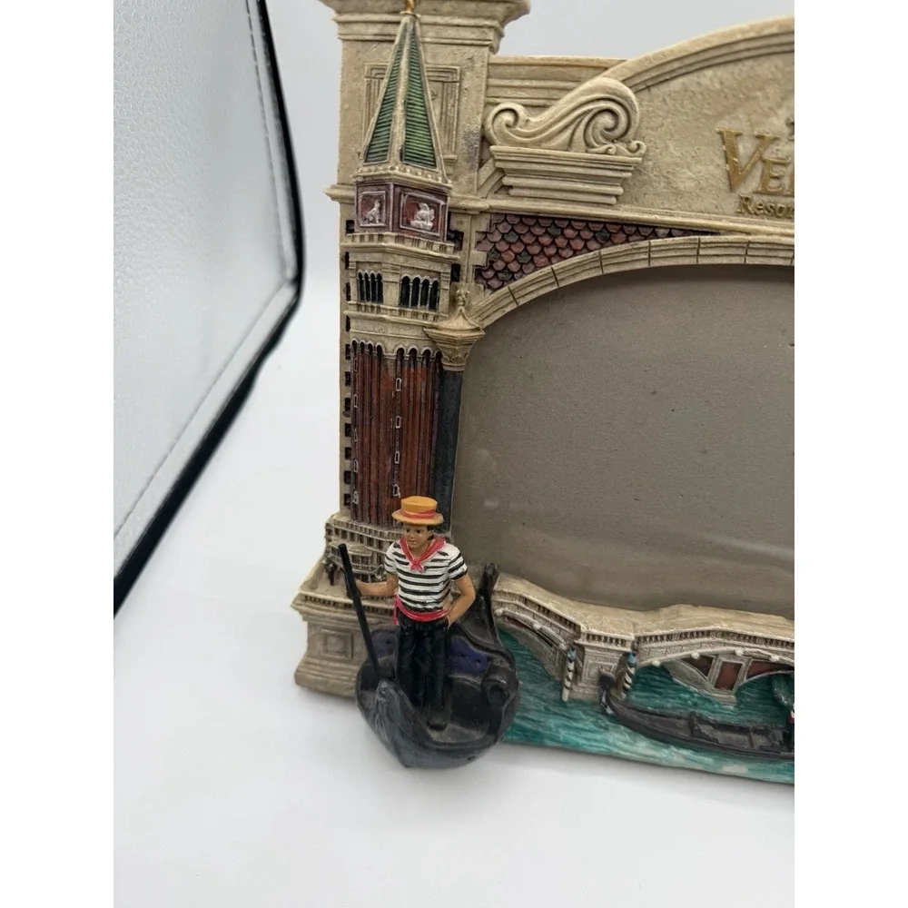 Vintage The Venetian Las Vegas Casino Resort 3D Gondola Picture Photo Frame